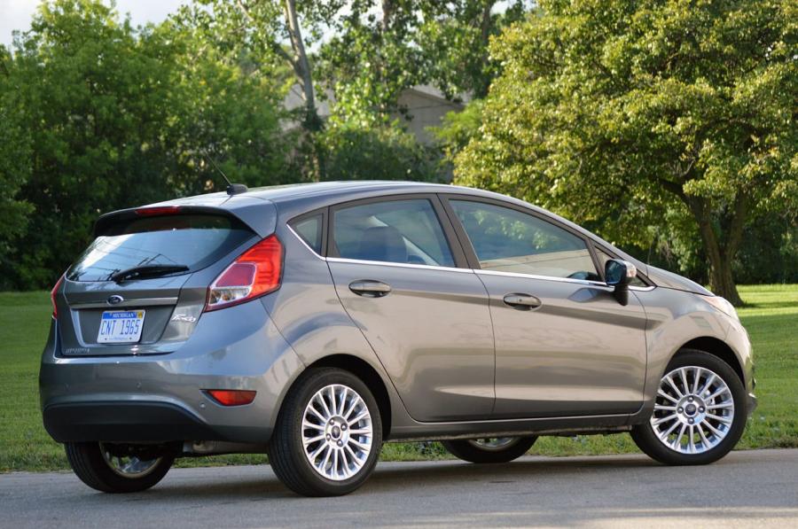  Ford Fiesta Titanium 2014 года  (фото 3 из 44)